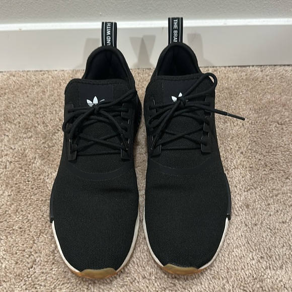 Adidas NMD R1 - Picture 3 of 5